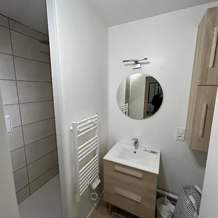 Cozy And Practical 2-bedroom Apartment Sain-Bel