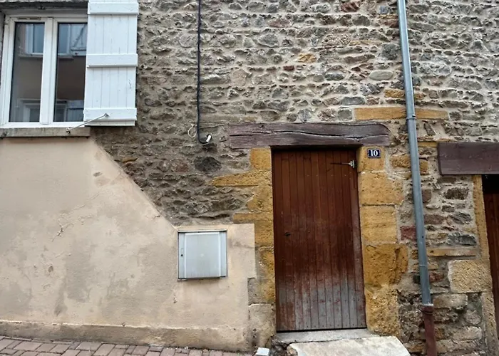 Cozy And Practical 2-bedroom